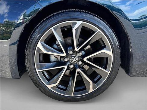 Used 2019 Toyota Corolla XSE FWD image 10