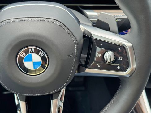 Used 2023 BMW 740i w/ Parking Assistance Package RWD image 23