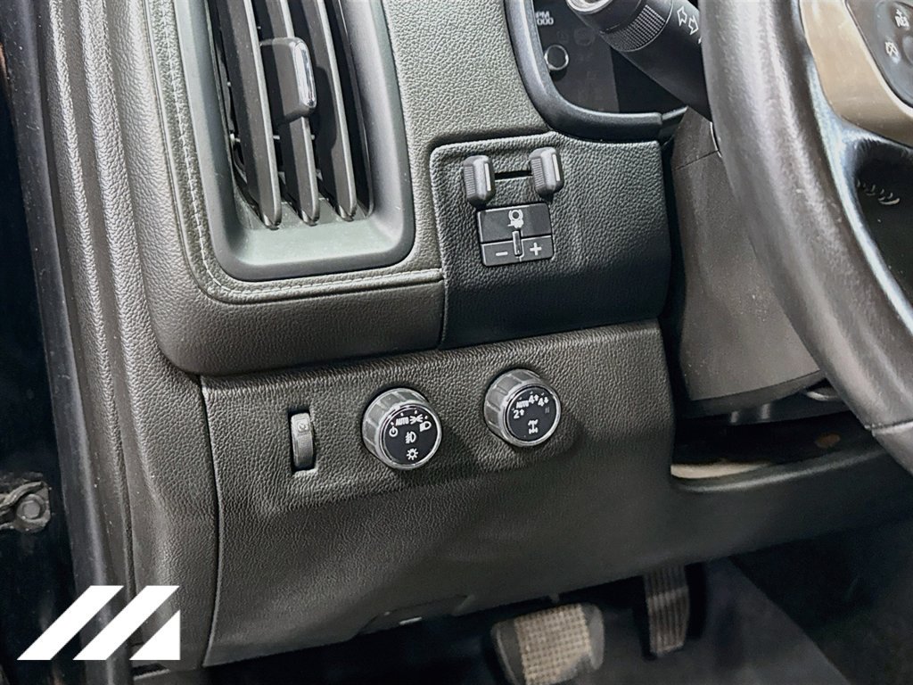 Used 2018 GMC Canyon Denali AWD/4WD image 10