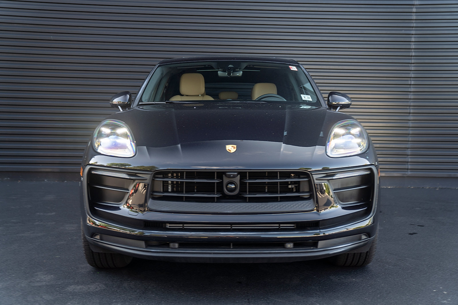Used 2026 Porsche Macan AWD/4WD image 25