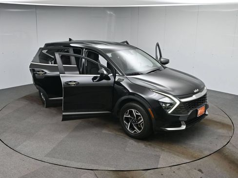 Used 2023 Kia Sportage LX AWD/4WD image 44