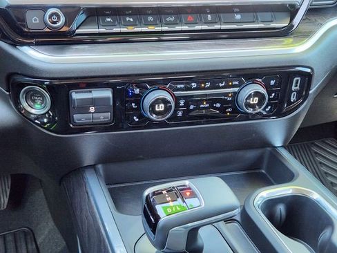 Certified 2025 Chevrolet Silverado 1500 LTZ w/ LTZ Convenience Package II AWD/4WD image 22