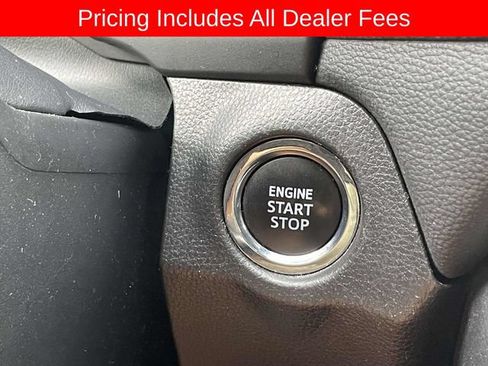 Used 2024 Toyota RAV4 XLE AWD/4WD image 29