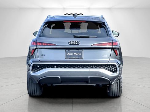 New 2026 Audi Q3 quattro 2.0T image 4