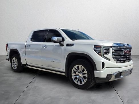 Used 2023 GMC Sierra 1500 Denali AWD/4WD image 6