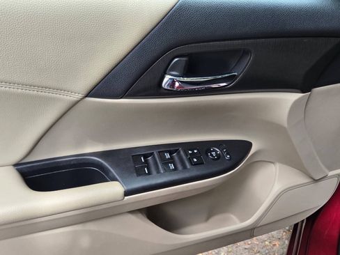 Used 2015 Honda Accord EX image 26