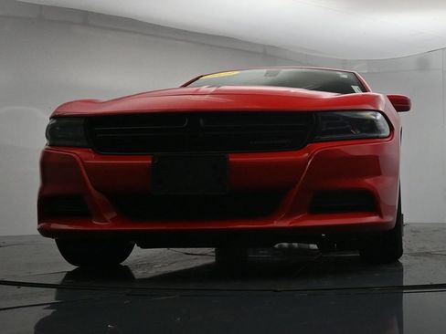Used 2022 Dodge Charger SXT RWD image 37