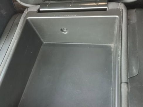 Used 2022 Chevrolet Silverado 2500 Custom w/ Custom Value Package image 32