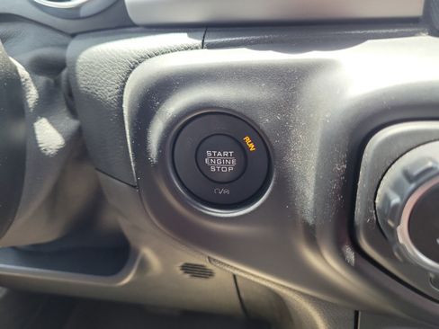 Used 2021 Jeep Wrangler Unlimited Sport AWD/4WD image 29