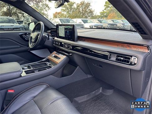 Used 2025 Lincoln Aviator Black Label image 33
