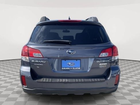 Used 2014 Subaru Outback 2.5i Premium AWD/4WD image 7