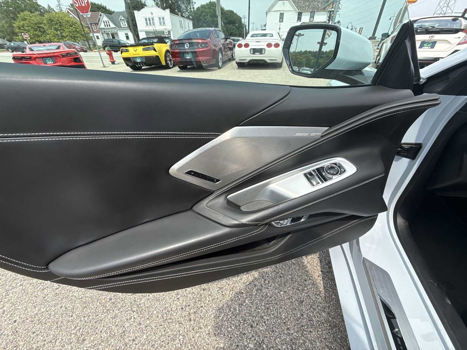 Certified 2021 Chevrolet Corvette Stingray Premium Cpe w/ Z51 Performance Package RWD image 22