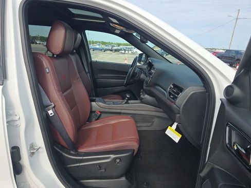 Used 2025 Dodge Durango GT AWD/4WD image 5