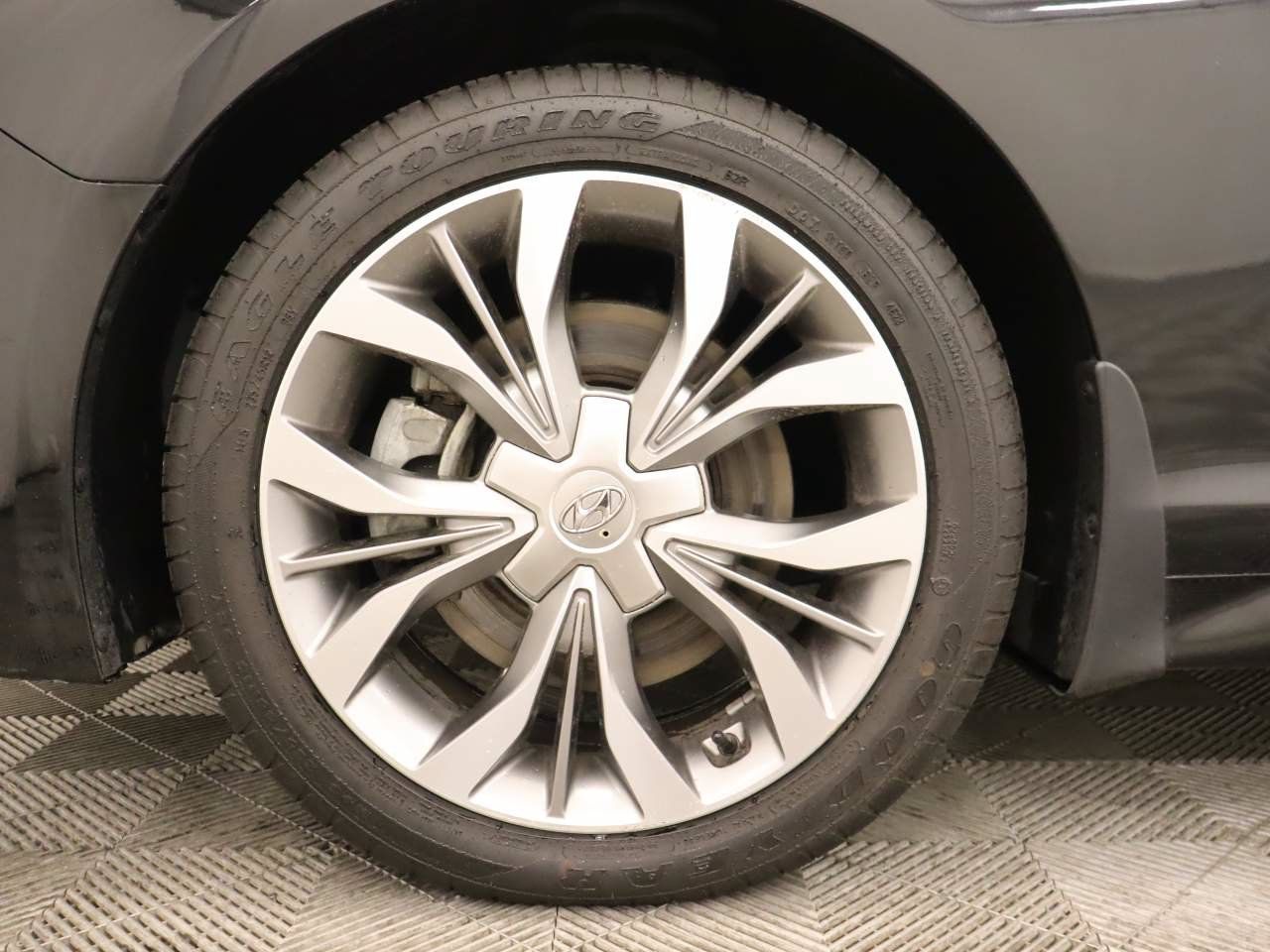 Used 2015 Hyundai Sonata Limited 2.0T FWD image 5