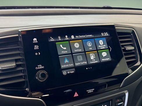 Used 2022 Honda Pilot Sport image 24