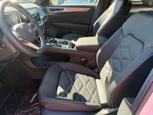 New 2026 Volkswagen Atlas Cross Sport SE AWD/4WD image 14