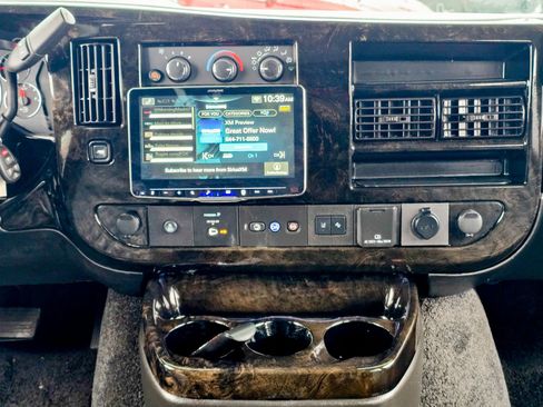 Used 2025 Chevrolet Express 2500 w/ Driver Convenience Package image 43