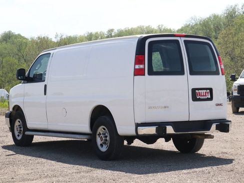 Used 2024 GMC Savana 2500 w/ Driver Convenience Package RWD image 6