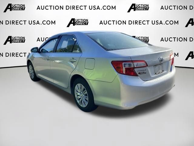 Used 2012 Toyota Camry FWD image 11