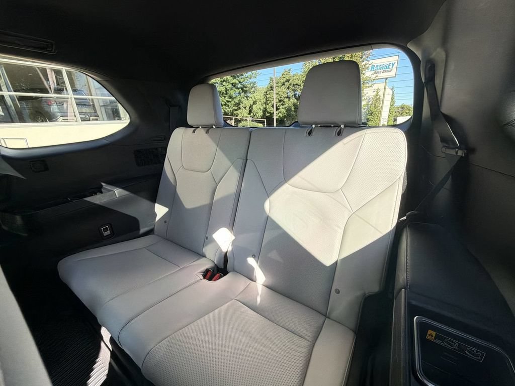 Used 2026 Lexus TX 350 AWD w/ Technology Package image 24