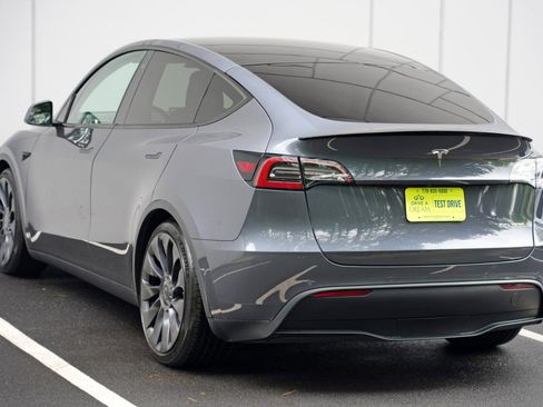 Used 2020 Tesla Model Y Long Range AWD/4WD image 49