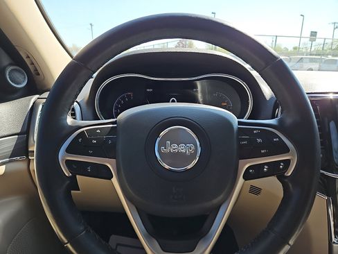Used 2021 Jeep Grand Cherokee Limited w/ Premium Lighting Group AWD/4WD image 20