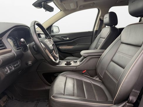 Used 2023 GMC Acadia Denali w/ Denali Ultimate Package AWD/4WD image 10