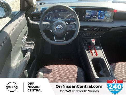 New 2026 Nissan Kicks SR FWD image 14
