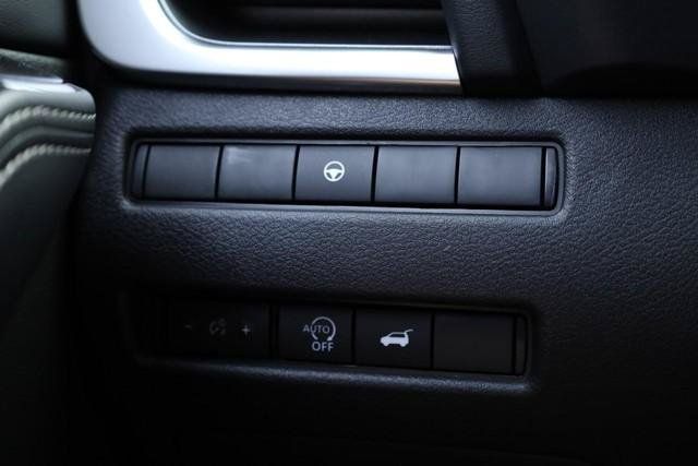 New 2026 Nissan Rogue SV AWD/4WD image 18