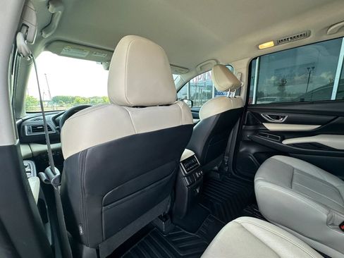 Used 2019 Subaru Ascent Limited AWD/4WD image 15