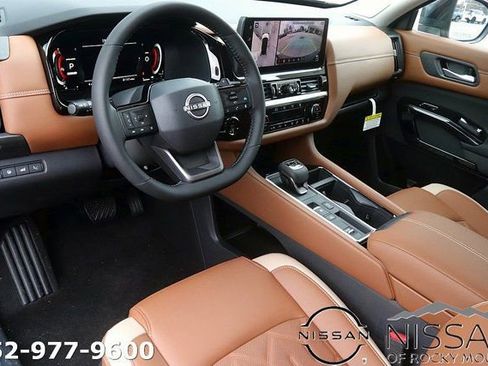 New 2026 Nissan Pathfinder Platinum w/ Cargo Package FWD image 11