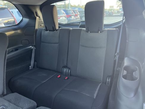 Used 2020 Nissan Pathfinder S image 14