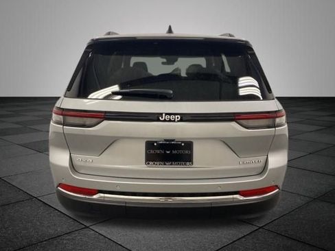 New 2025 Jeep Grand Cherokee Limited image 5