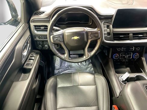 Used 2024 Chevrolet Suburban RST w/ Sport Performance Package AWD/4WD image 24