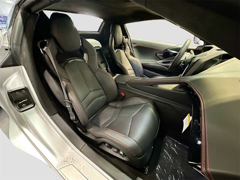 New 2026 Chevrolet Corvette Stingray Premium Conv w/ Z51 Performance Package image 27