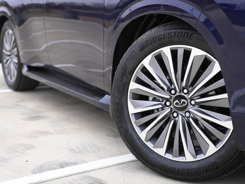 New 2025 INFINITI QX80 Sensory w/ Exterior Package image 2