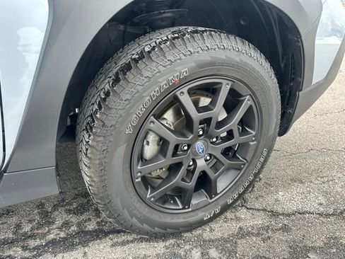 Used 2024 Subaru Crosstrek 2.5i Wilderness image 12