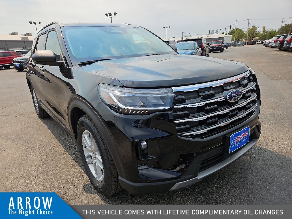 New 2026 Ford Explorer Active w/ Active Comfort Package RWD image 2