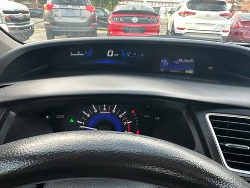 Used 2014 Honda Civic LX image 17
