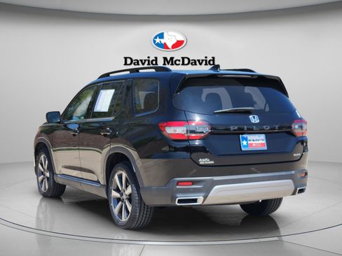 Certified 2023 Honda Pilot Elite image 4