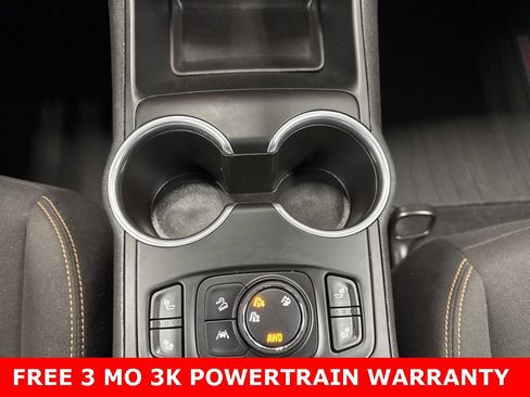 Used 2021 GMC Terrain SLE w/ Driver Convenience Package image 18