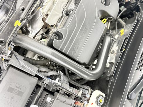 Certified 2024 Chevrolet Equinox LS w/ LS Convenience Package image 27