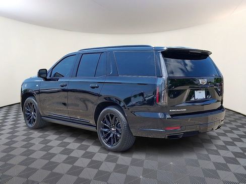 Used 2025 Cadillac Escalade Sport w/ Touring Package AWD/4WD image 6