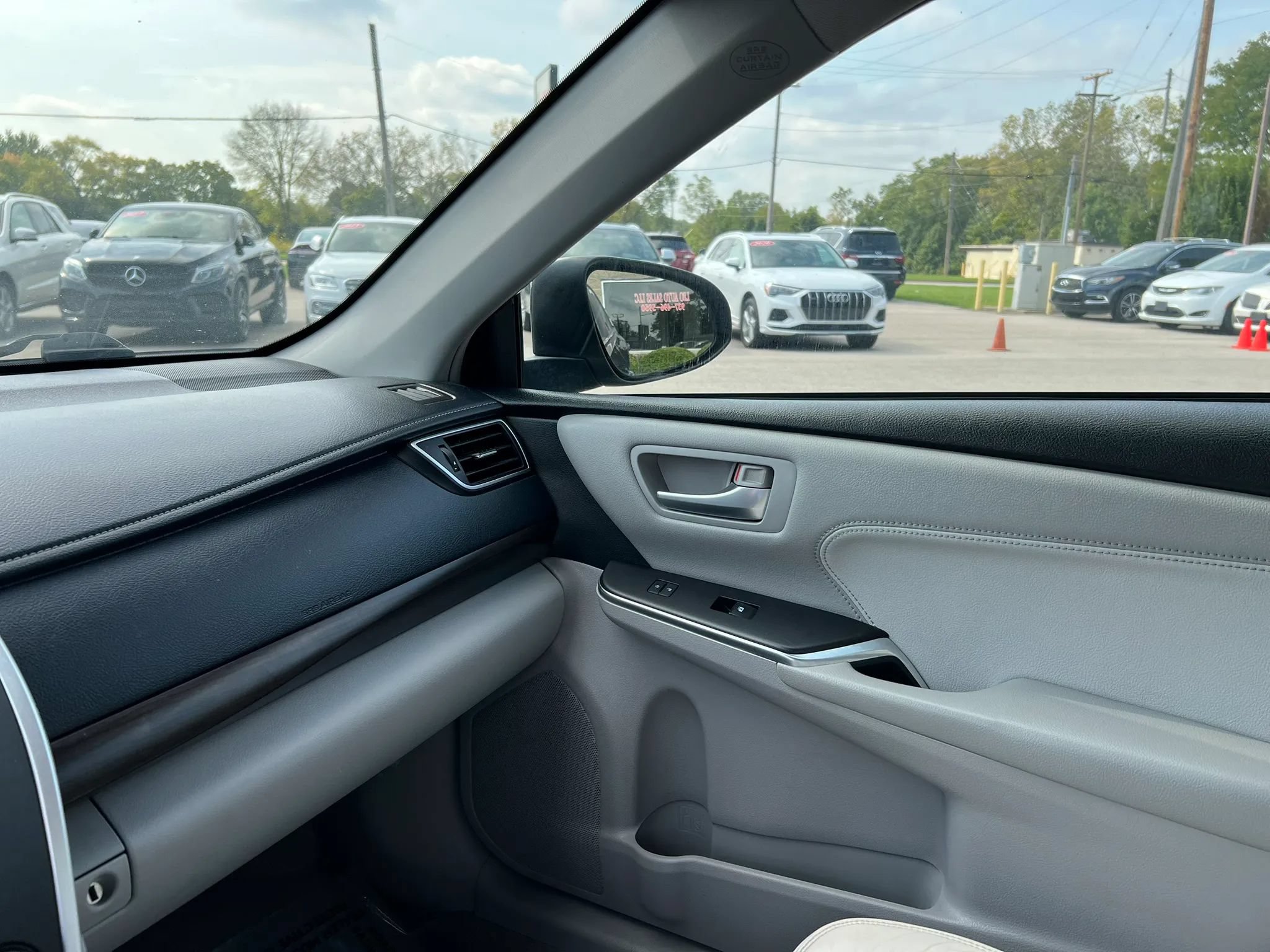 Used 2016 Toyota Camry XLE w/ Protection Package (Q2) FWD image 20
