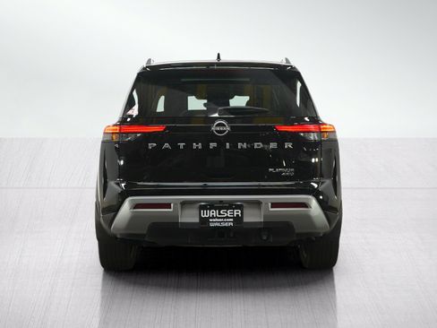 Used 2024 Nissan Pathfinder Platinum AWD/4WD image 4