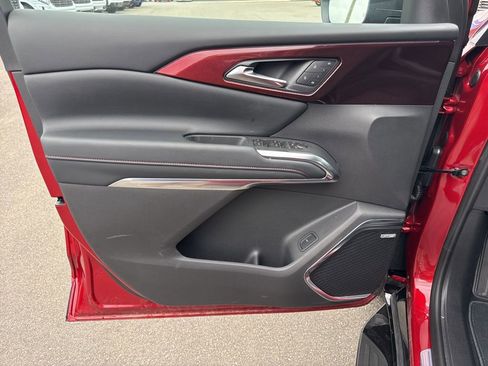 New 2026 Chevrolet Traverse RS image 31