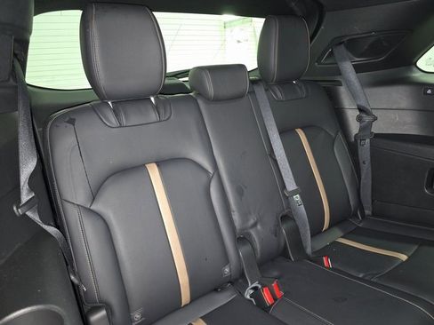 Used 2024 MAZDA CX-90 Plug-In Hybrid w/ Premium Plus image 7