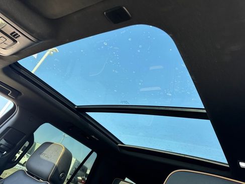 Used 2023 GMC Yukon AT4 w/ AT4 Premium Package image 19