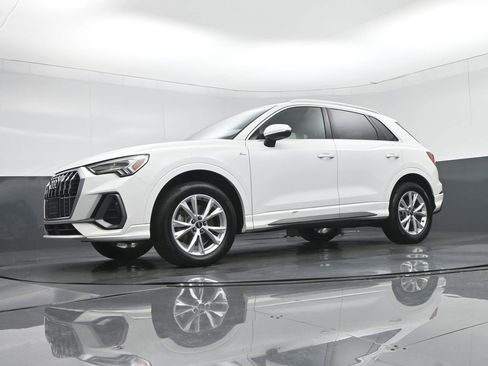 Used 2023 Audi Q3 2.0T Premium image 56