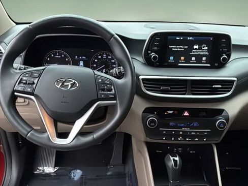 Used 2020 Hyundai Tucson Limited FWD image 9